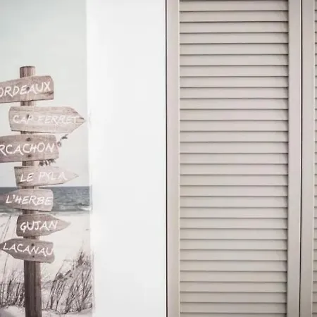 Au Charme Familial Avec Belle Terrasse Et Piscine Chauffee Villa